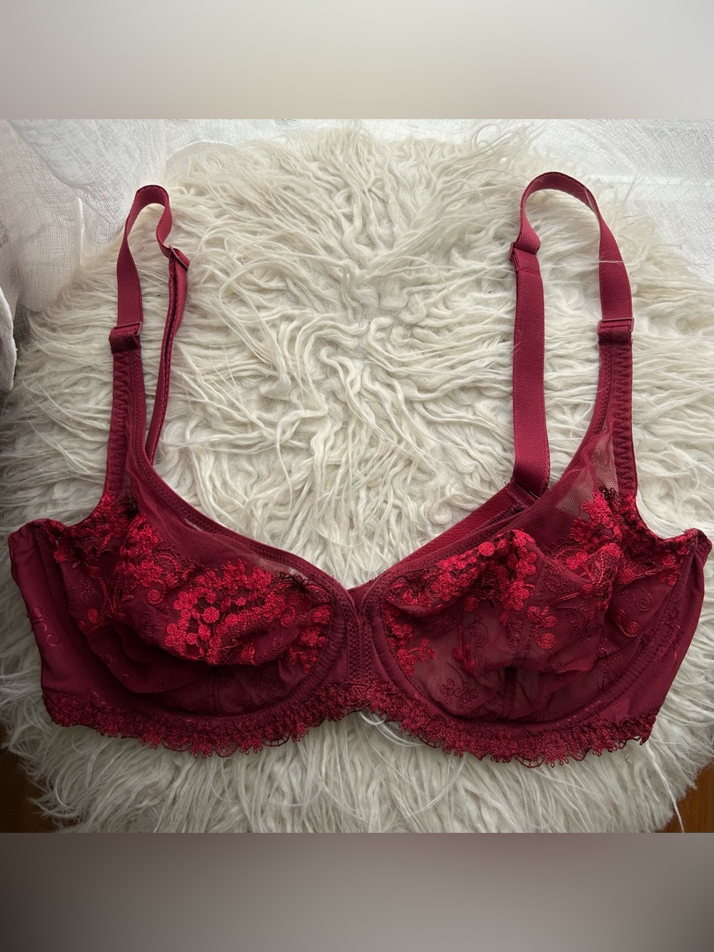 Simone Perele deep wine red sheer lace plunge underwire bra 32D